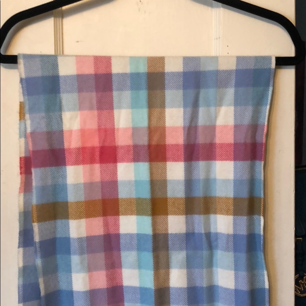 Checked scarf